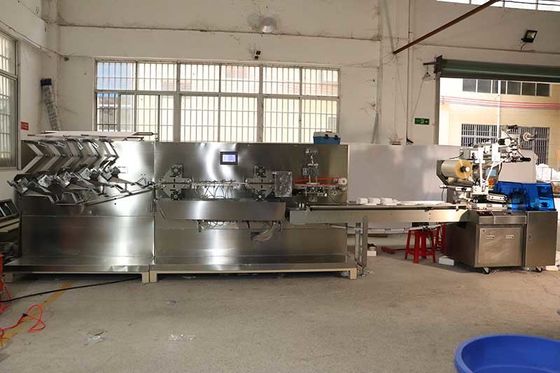 tissu 120Pcs humide faisant la machine pour la chaîne d'emballage à grande vitesse automatique de femmes