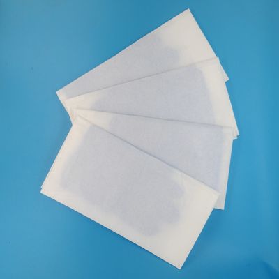 Servo entraîné machine d'emballage de gants chirurgicaux pour le sac de portefeuille papier