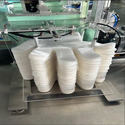 Machine à emballer des gants pliants en PE pour différentes tailles de gants
